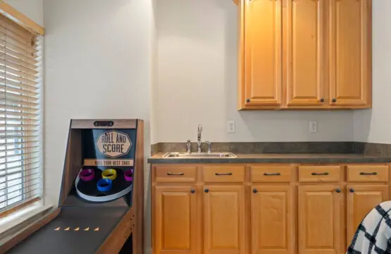 RkMlMKgmI0VZ7SnsvzWBxeakDidxUypWq64ICSM2.jpg